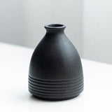 Vases en Céramique à Texture Profonde