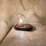 Lampe de table en verre au design de pierre de glace