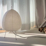 "Lampe en papier de riz japonais" could be rewritten as "Lampe en papier de riz traditionnelle du Japon".