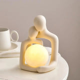 Lampe Sculpturale des Étreintes Romantiques Élégantes