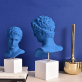 Statue de David en Teintes Azur