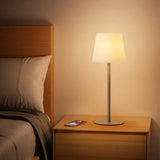 Lampe de table LED sans fil au design moderne