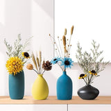 Vases en céramique dynamiques