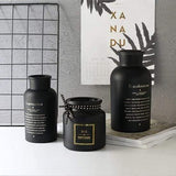 Vase Noir pour la Nuit