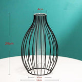 LumeGrid™ - Vase en Fer au Design Géométrique