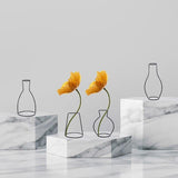 Support en fer raffiné pour vases